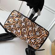 Lv Palm Springs Small Backpack Black - 4