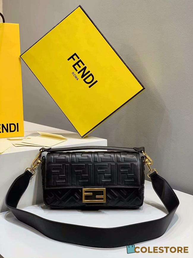 Fendi Clam Crossbody Tote Medium Black - 1
