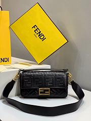 Fendi Clam Crossbody Tote Medium Black - 1