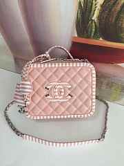 Chanel Vanity Case Pink Grained Caldskin Leather - 1