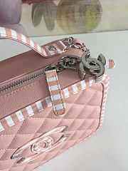 Chanel Vanity Case Pink Grained Caldskin Leather - 2