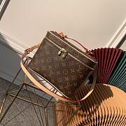 Colestore Louis Vuitton Beauty Case Nice BB 32cm x 20 cm x 21cm - 1