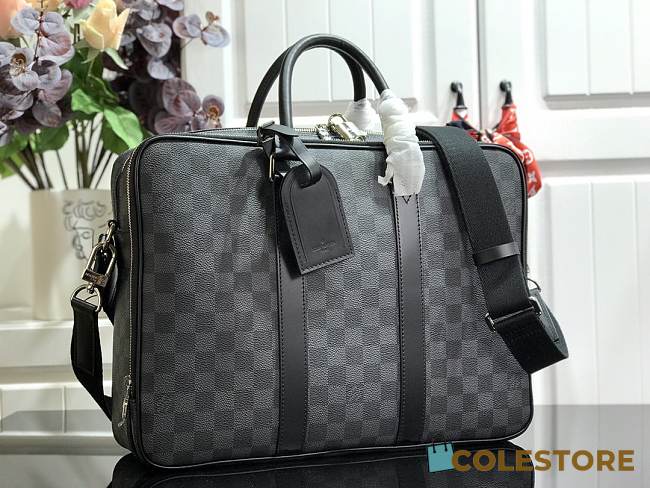 Louis Vuitton Porte Documents Voyage N40007 - 1
