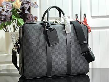 Louis Vuitton Porte Documents Voyage N40007