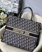 Dior Book Tote Blue Oblique M1286 Size 41cm - 1