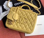 Chanel Chain Camera Bag Yellow Size 17cm-21cm - 6