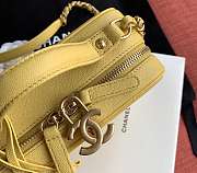 Chanel Chain Camera Bag Yellow Size 17cm-21cm - 3