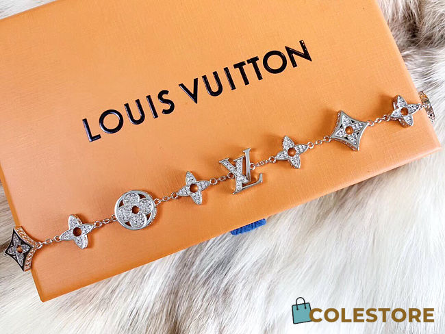 Louis Vuitton Hand Catenary - 1