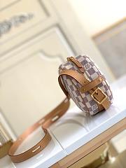 Louis Vuitton Crossbody Bag N40333  - 5