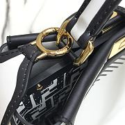 Fendi Iconic Peekaboo Medium Handbag - 5
