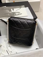 Chanel Pearl Chain Bag Black - 4