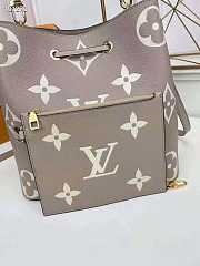 Louis Vuitton Néonoé Mm Bicolor Monogram Empreinte Leather M45555 - 6