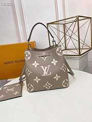 Louis Vuitton Néonoé Mm Bicolor Monogram Empreinte Leather M45555 - 1