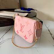 Louis Vuitton Pochette Empreinte Leather 15.5cm - 3