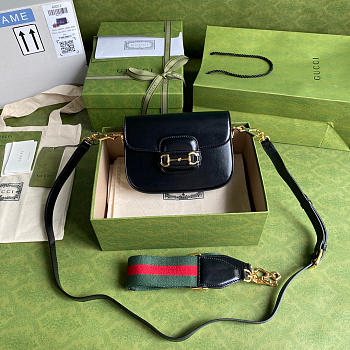 Black Leather Beige Gucci Horsebit 1955 mini bag 20.5cm