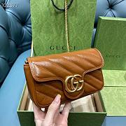 Gucci Marmont Matelassé leather Super Mini Bag Brown 16.5cm - 2