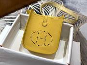 Hermes Evelyne TPM Bag Jaune Ambre Clemence Leather Gold Hardware_Size 17x18cm - 6