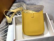 Hermes Evelyne TPM Bag Jaune Ambre Clemence Leather Gold Hardware_Size 17x18cm - 4