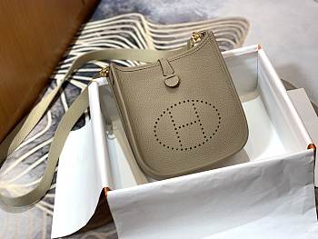 Hermes Evelyne 16 Mini TPM Hand Bag Leather Grey_Size 17x18cm