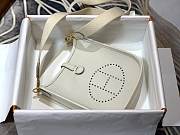 Hermes  Evelyne Mini TPM in Cream_Size 17x18cm - 6
