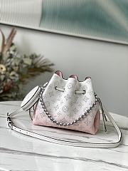 Louis Vuitton Bella Mahina in Rose Hand Bag_ M57855 Size 19x22x14cm - 1