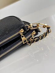 Multi Pochette Accessoires Monogram Empreinte Leather 24cm - 2