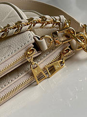 Louis Vuitton Accessoires Cuir Monogram Empreinte Beige 24cm - 5