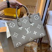 Louis Vuitton OnTheGo PM Monogram in Tourtelre M44576 35cm - 6