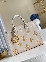 Louis Vuitton Empreinte Giant Monogram 35cm - 4