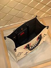 Louis Vuitto OntTheGo PM Monogram Empreinte Leather 35cm  - 2