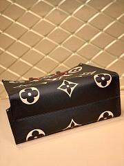 Louis Vuitton OnTheGo GM Monogram Empreinte Leather In Noir 41cm  - 5