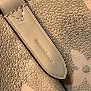 Louis Vuitton NéoNoé Monogram Empreinte Leather In Dove 26cm - 4