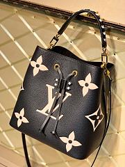 Louis Vuitton Crafty Néonoé Empreinte Leather In BLack M56890 26cm - 4