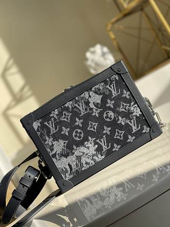 Louis Vuitton Soft Trunk Monogram Other M57283 Size 25x18x10cm1080980