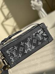 Louis Vuitton Soft Trunk Monogram Other M57283 Size 25x18x10cm1080980 - 4