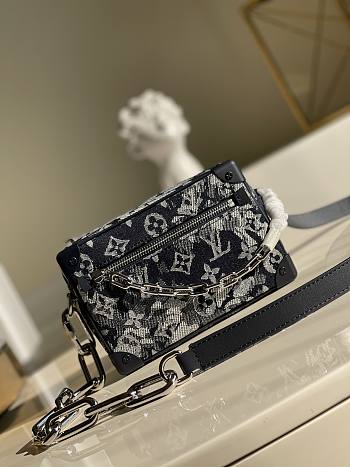 Louis Vuitton Mini Soft Trunk Monogram Other Bag M80033 Size 18.5x13x8cm980880