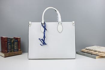Louis Vuitton Onthego MM Epi Leather In White M56229 Size: 34x26x13cm 