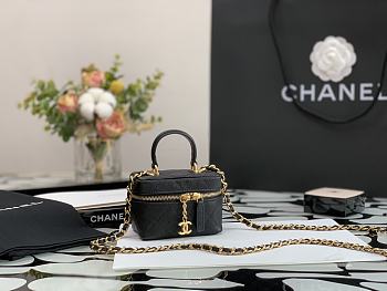 Black Chanel Small Classic Box  With Chain Size 8.5×11×7cm 