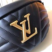 Louis Vuitton New Bumbag Wave Waist Bag M53750 Size: 37x14x13 cm - 6