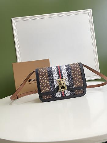 Burberry TB Exclusive Logo Lock Bag Size 21x6x16cm