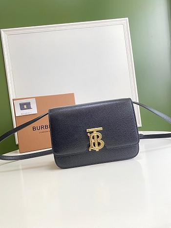 Burberry Small Leather TB Bag In Black Size 21x6x16cm