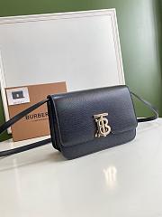 Burberry Small Leather TB Bag In Black Size 21x6x16cm - 4