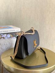 Louis Vuitton Lockme Chain Bag in Black M57073 Size 23x16x10cm - 5