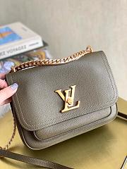 Louis Vuitton Lockme Chain Bag In Green M57067 Size 23x16x10cm - 3