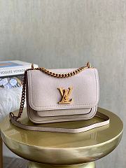 Louis Vuitton Lockme Chain Bag In Grey M57072 Size 23x16x10cm - 1