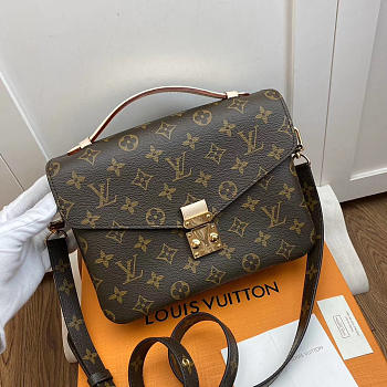 Louis Vuitton Pochette Métis Monogram 25cm