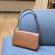 Ceiline Triomphe Shoulder Bag In Natural Calfskin Size 20×10×4cm - 5