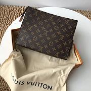Louis Vuitton Toiletry Pouch 26 Monogram N47542 Size 26X20X5cm - 4