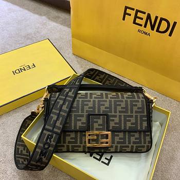 Fendi Baguette Brown Fabric Bag 8BR600 Size 26x13x6cm