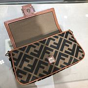 Fendi Baguette Green Canvas BR600 Size 26x15x6cm - 4